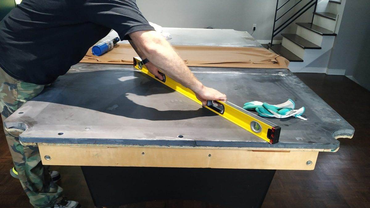 Table de billard préparée pour le transport